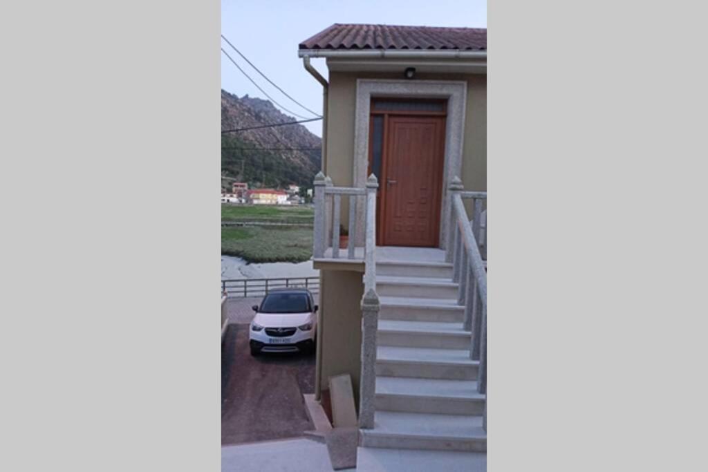 Fogar No Mar Villa O Pindo Exterior photo